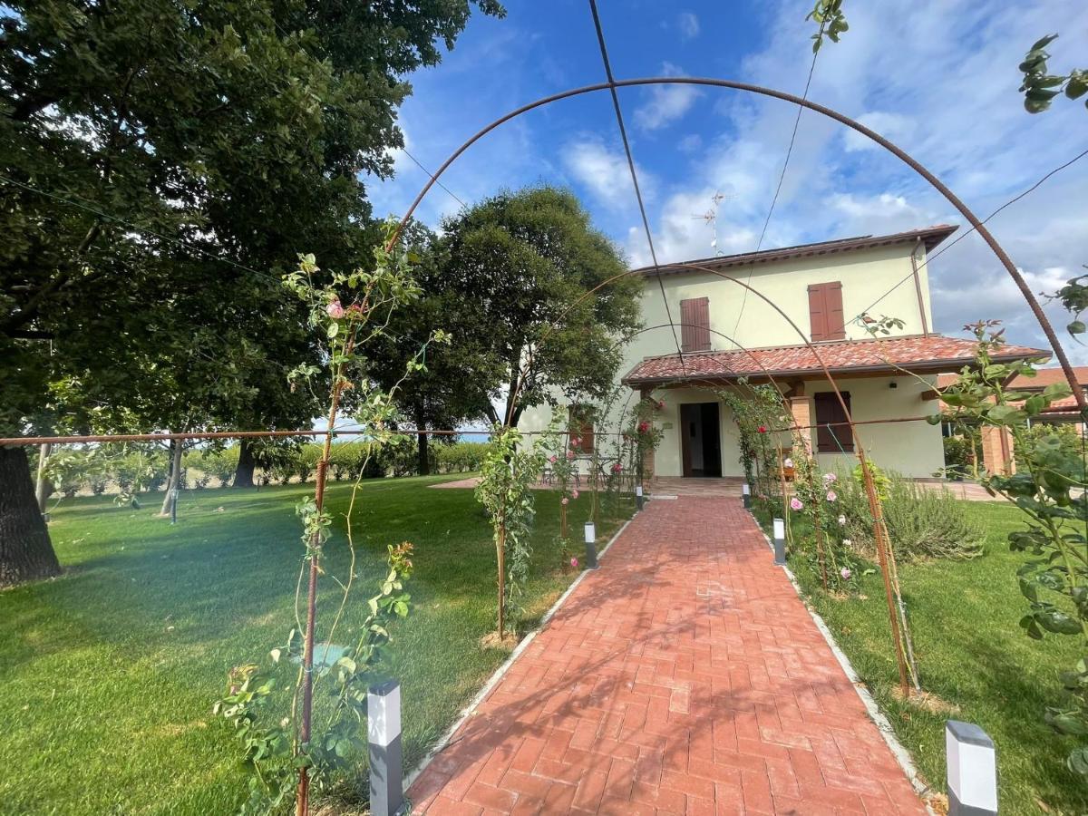 Santa Lucia delle Spianate Affittacamere San Mamante المظهر الخارجي الصورة
